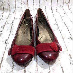 Maroon Shoes by Naturalizer